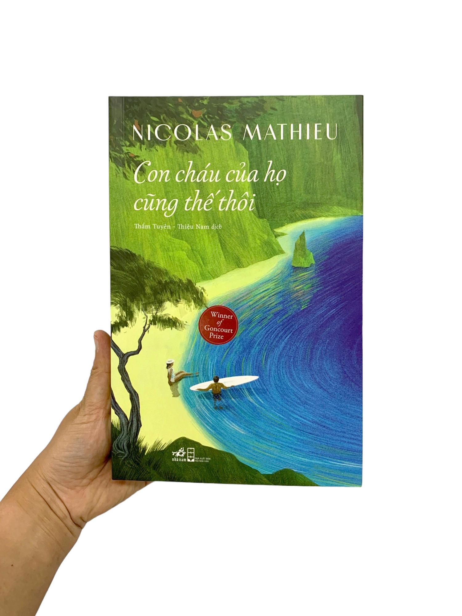 Con Cháu Của Họ Cũng Thế Thôi