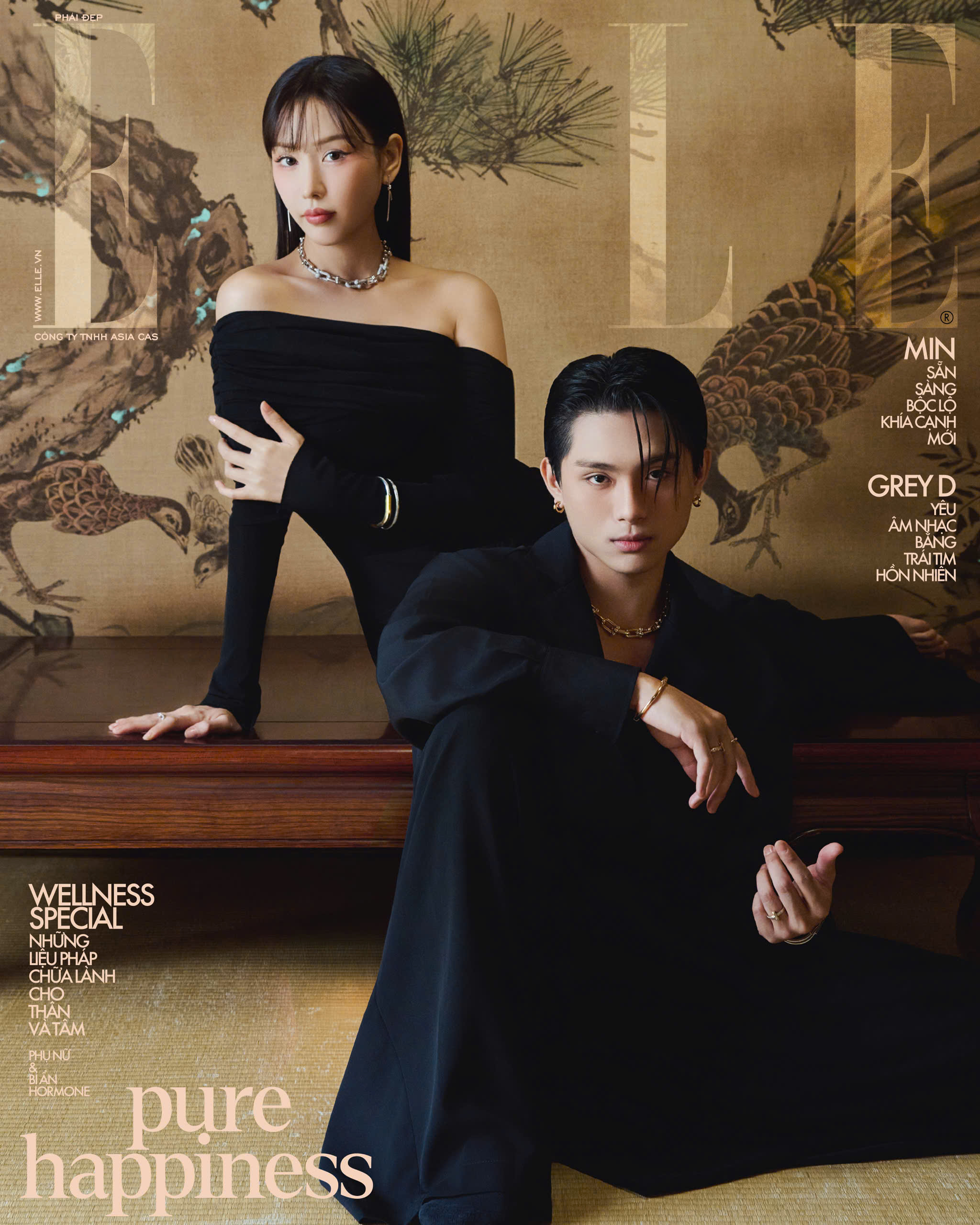 Tạp chí phái đẹp ELLE tháng 8/2024 (bìa Min - Grey D)