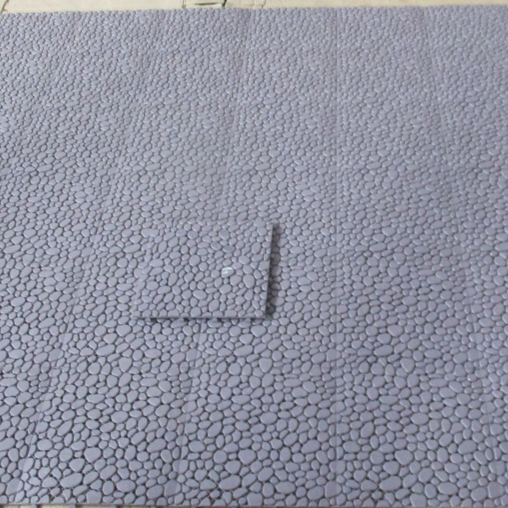 Ván sàn vỉ nhựa xám tự lắp- Plastic Interlocking Deck Tile in Gray