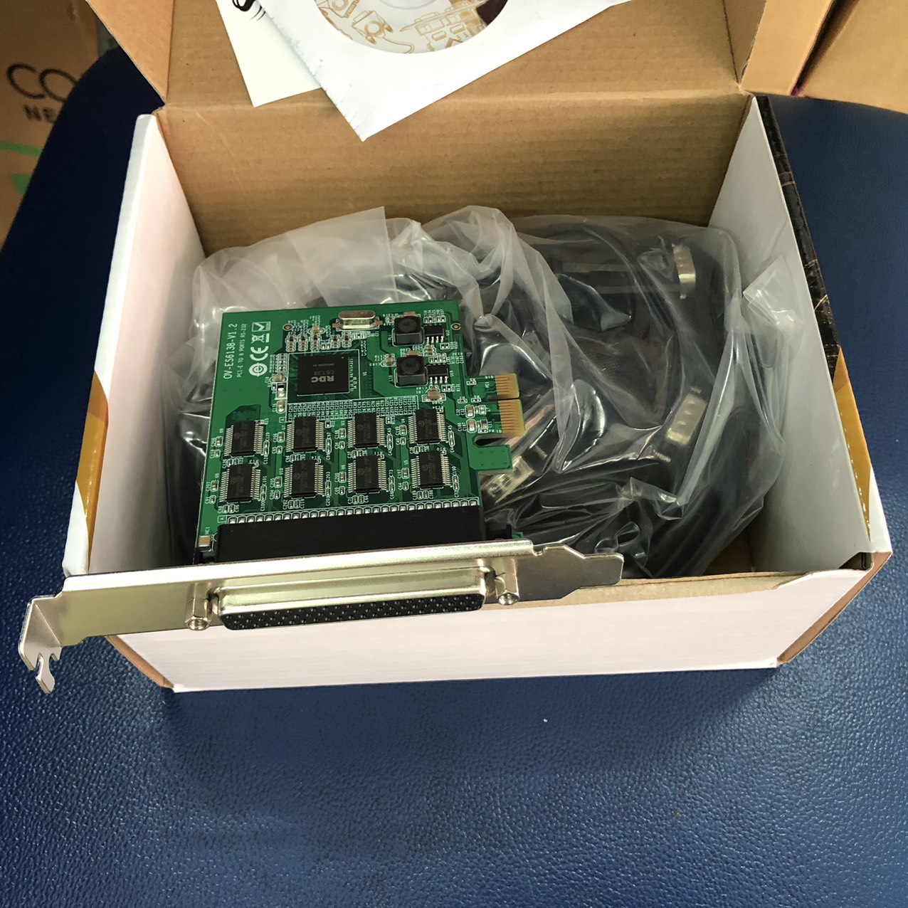 Card chuyển đổi PCI - Express LPT sang 8 cổng COM