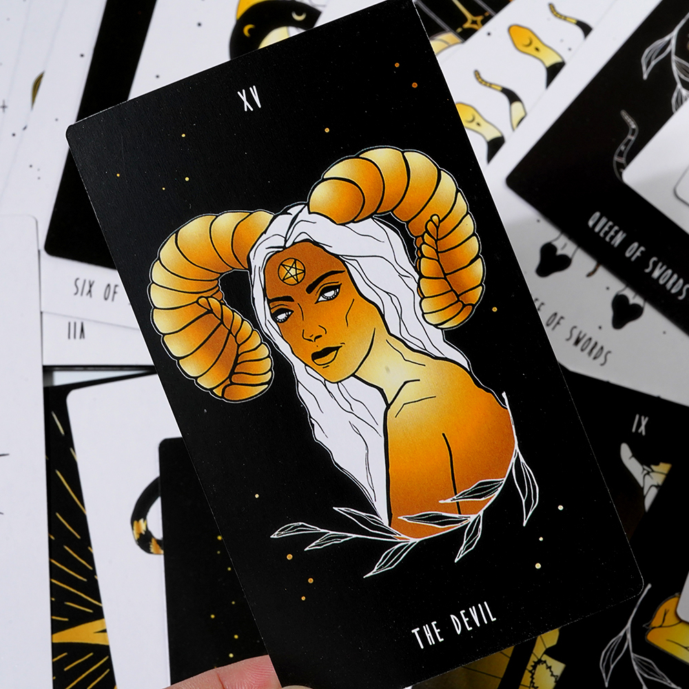 Bộ Bài New Moon Tarot 78 Lá Bài 7x12 Cm Tặng Đá Thanh Tẩy