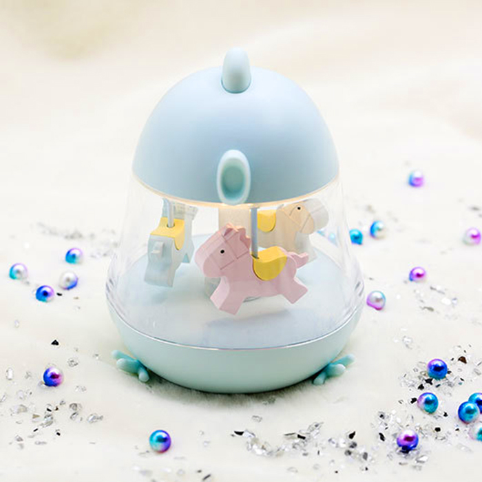 Hộp nhạc đèn led vòng quay ngựa gỗ