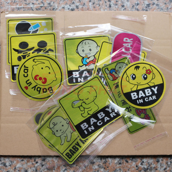 1. Tem Dán Ô Tô Baby In Car, Dán Đuôi Xe Ô Tô, Decal Dán Trang Trí Xe Ô Tô Nhiều Hình Ngộ Nghĩnh