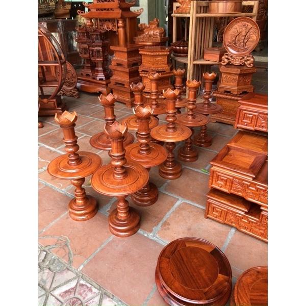 Chân nến gỗ hương đá hàng đẹp