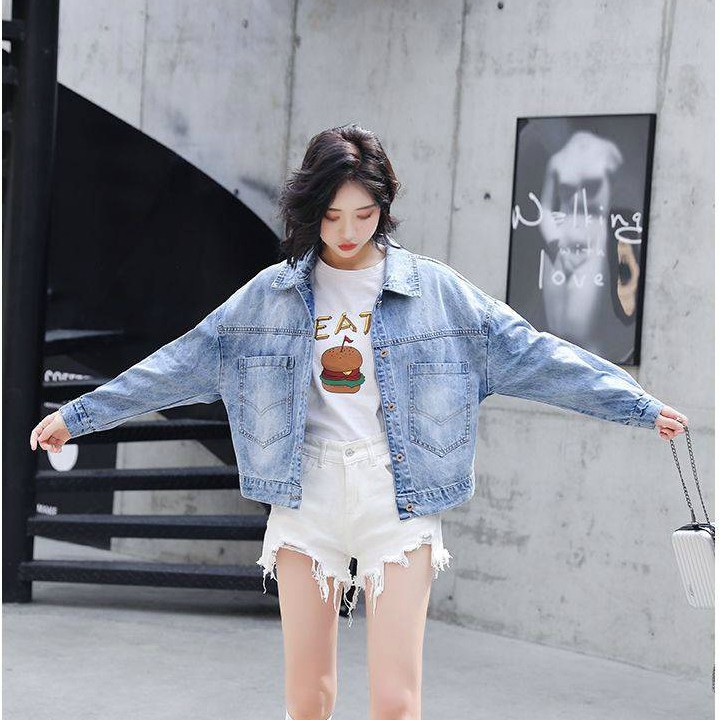 Áo khoác jeans in hình cô gái ROMORU Mã: AO3637