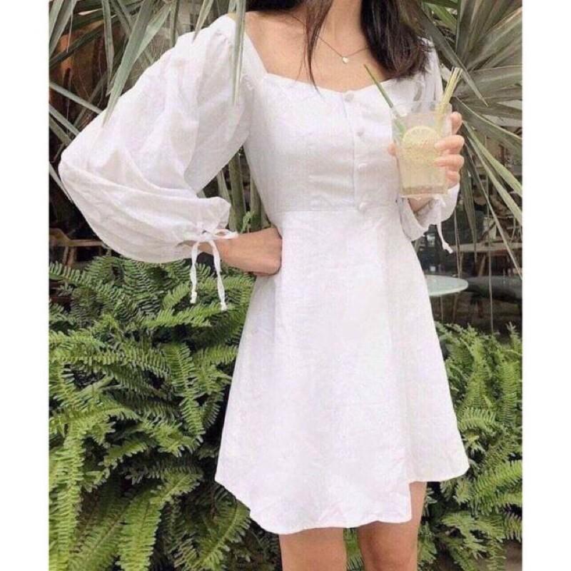 Đầm trắng cổ vuông tay phồng