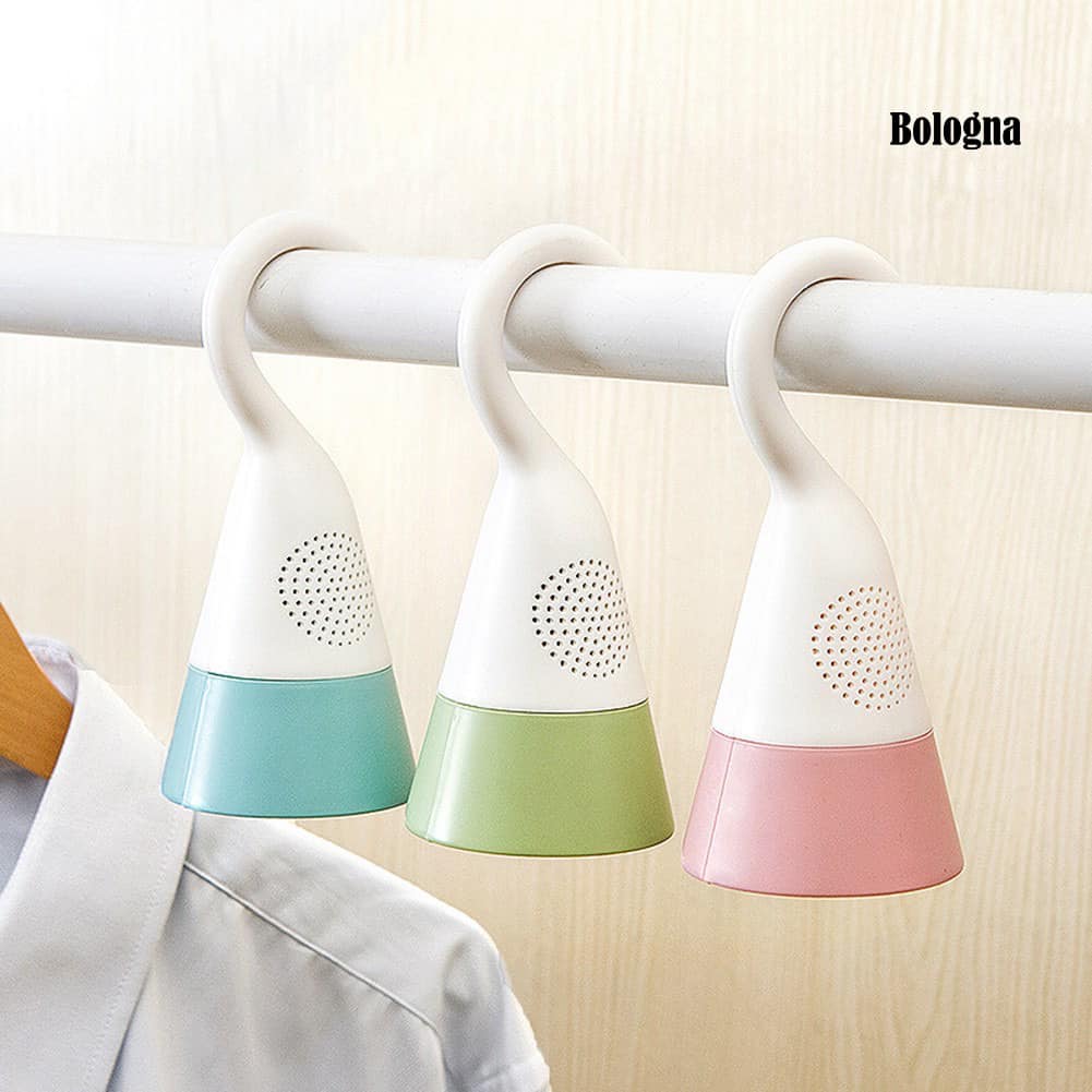 LỌC KHỬ MÙI CHỐNG ẨM MỐC TREO TỦ QUẦN ÁO TIỆN DỤNG