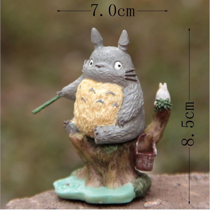 Mô hình Totoro câu cá bên gốc cây với Chibi Totoro trang trí tiểu cảnh, góc làm việc, DIY