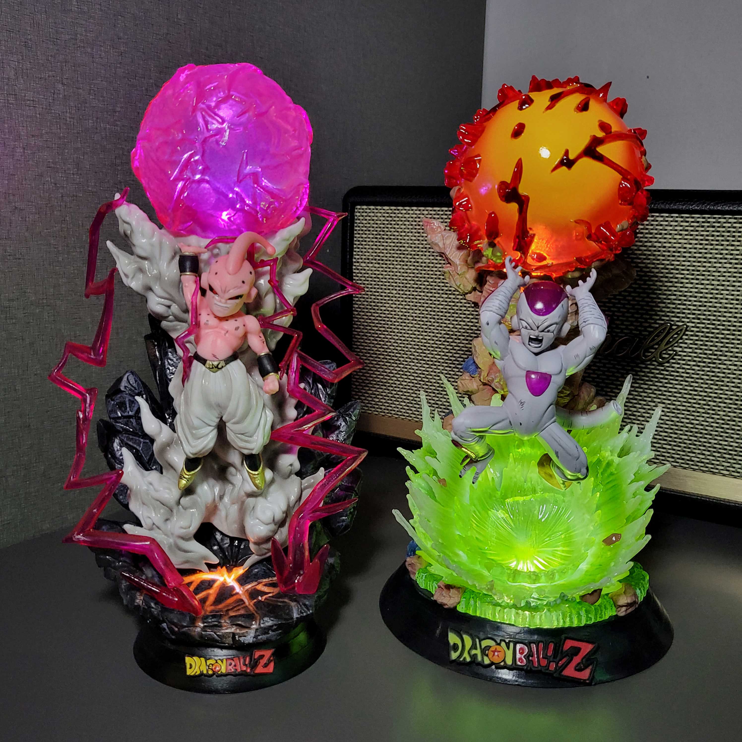 Mô hình Majin Buu (Ma Bư Ốm) nâng cầu có LED 25 cm - Dragon Ball