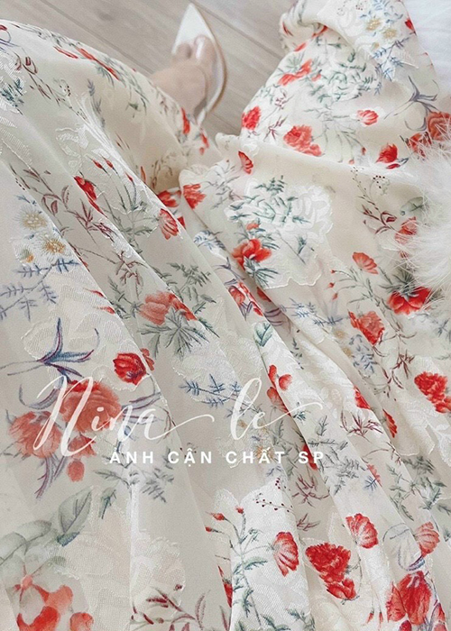 Đầm Maxi Voan Hoa 2 Lớp Tay Phồng Xếp Ly Ngực Thời Trang
