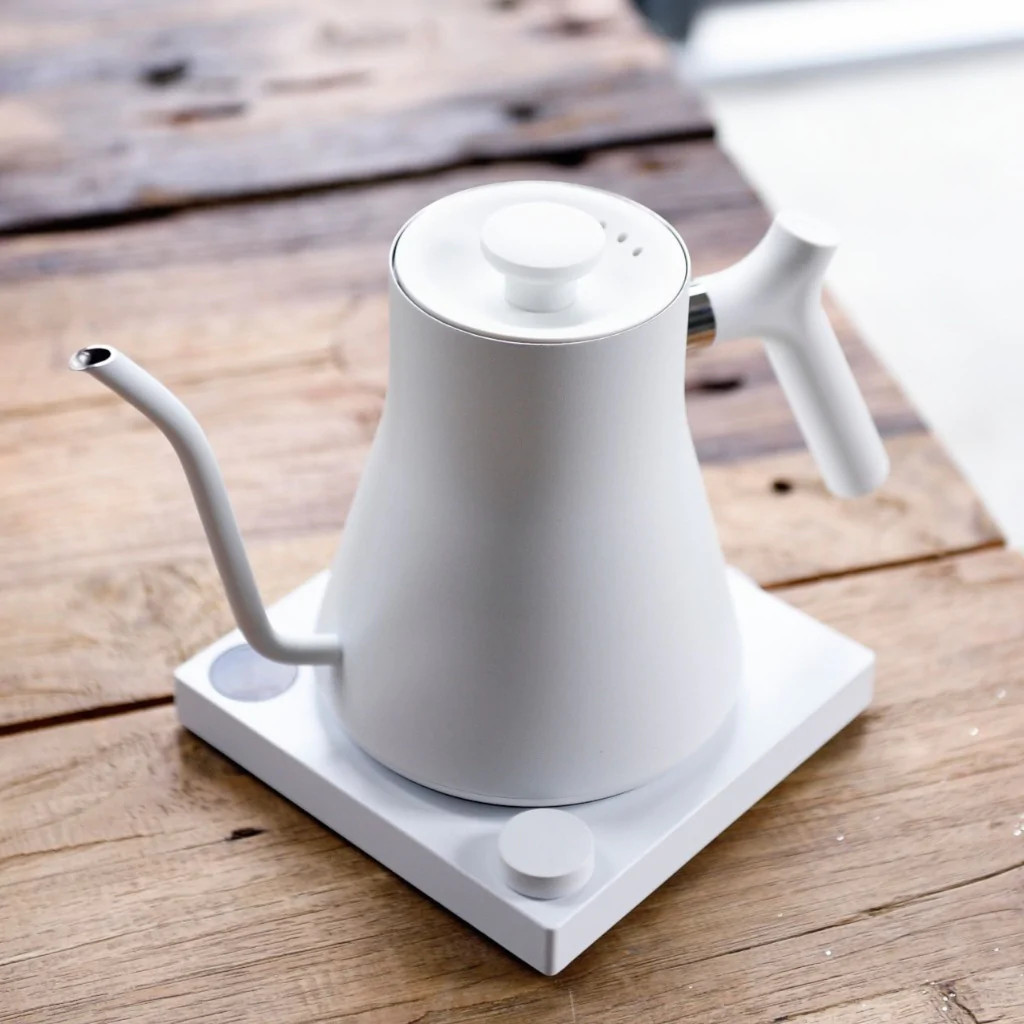 Ấm rót nước điện Fellow Stagg EKG 0.9L Matte White - Stagg EKG EU, 220V, F Plug
