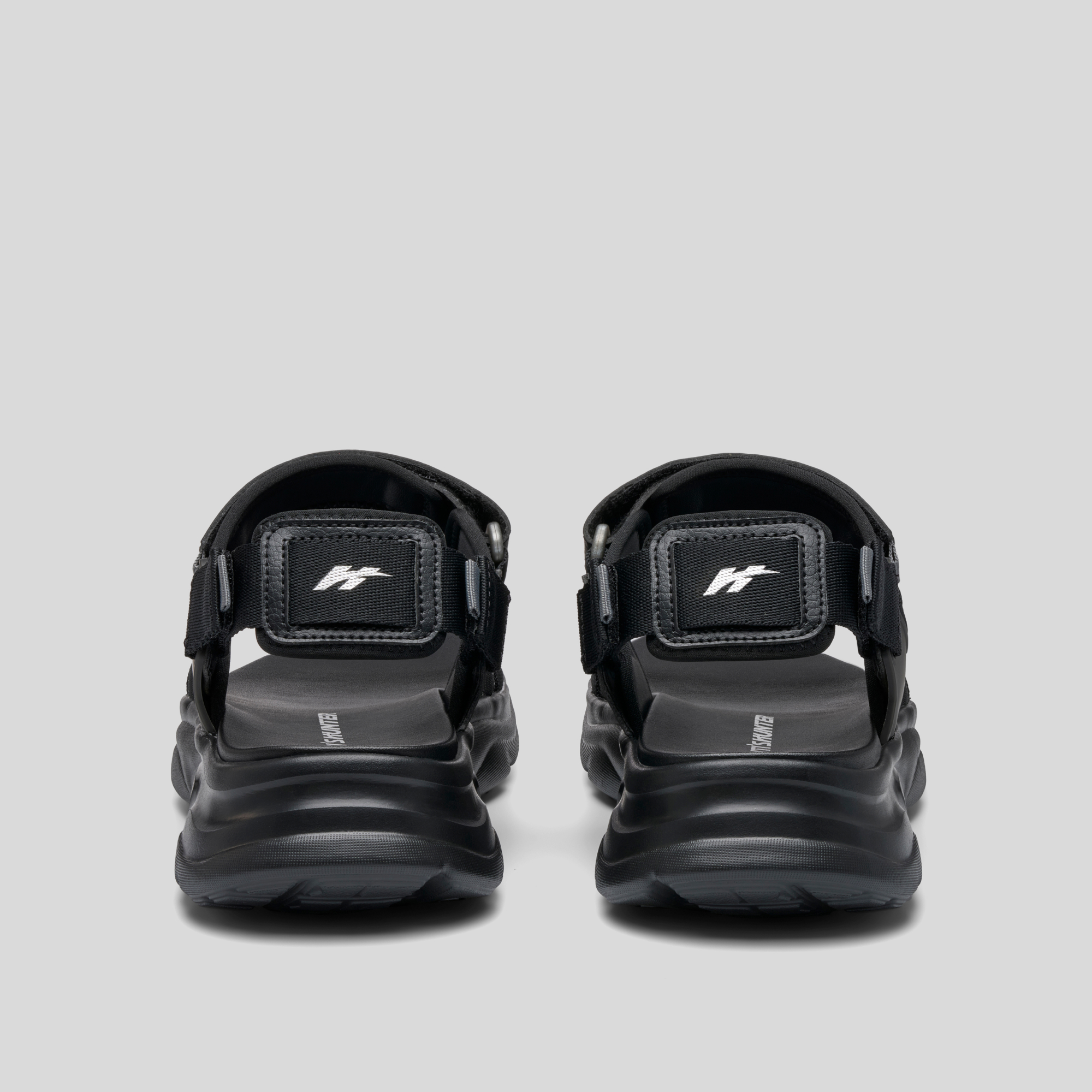 Sandals Thể Thao Nam Biti’s Hunter X Dune – Midnight Edition 2K24 HEM001301DEN (Đen)