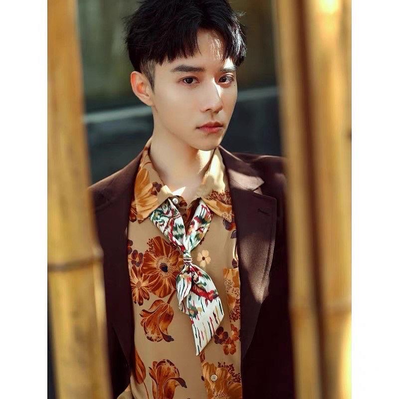 Khăn quấn túi xách thời trang nữ hình con ong