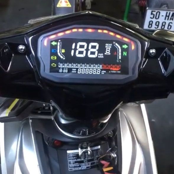 Đồng hồ điện tử DUCATI Báo km, Có Báo xăng, Báo vòng tua máy- màn hình LCD cực chất - G2098