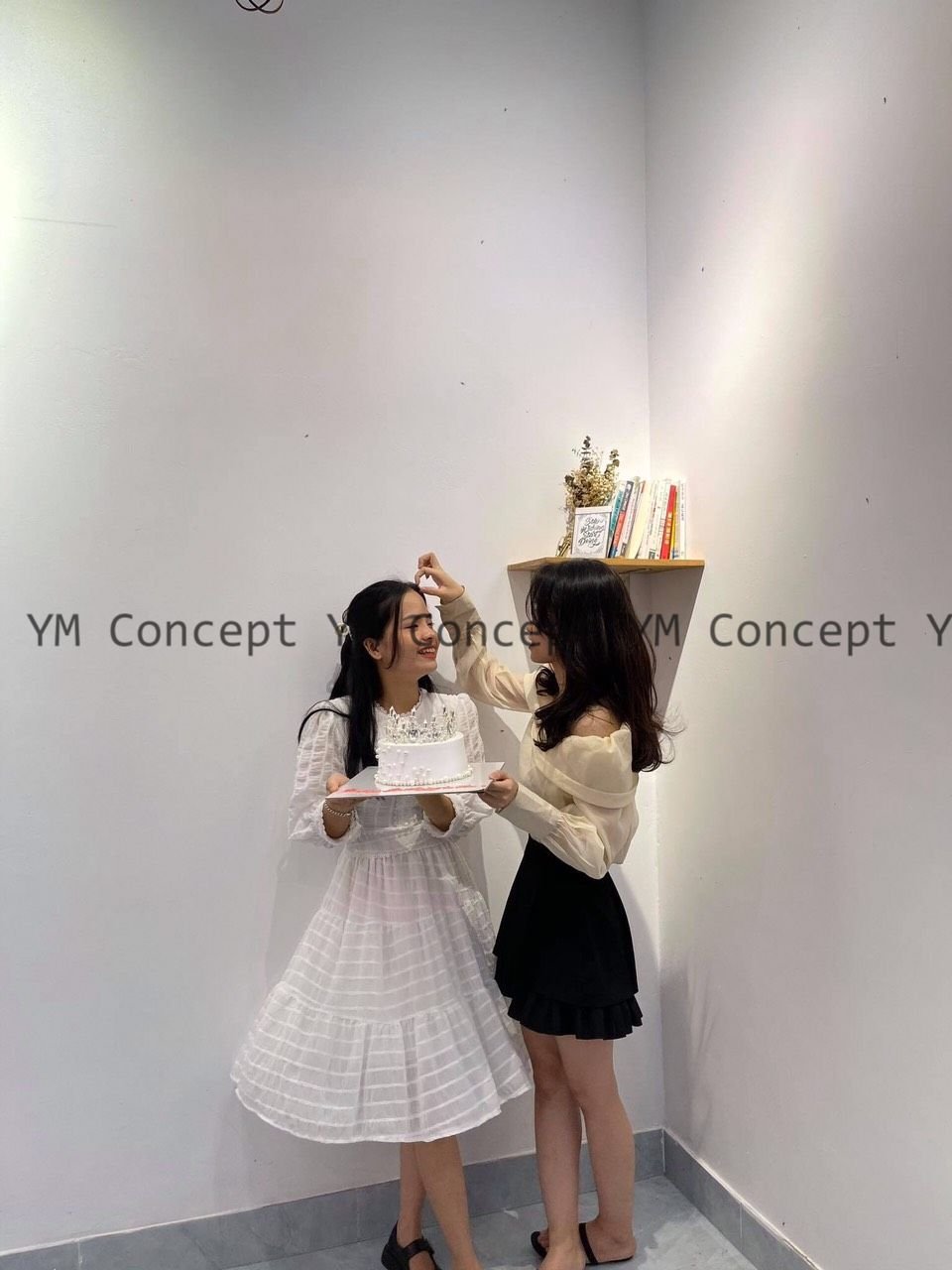 Đầm babydoll phối ren