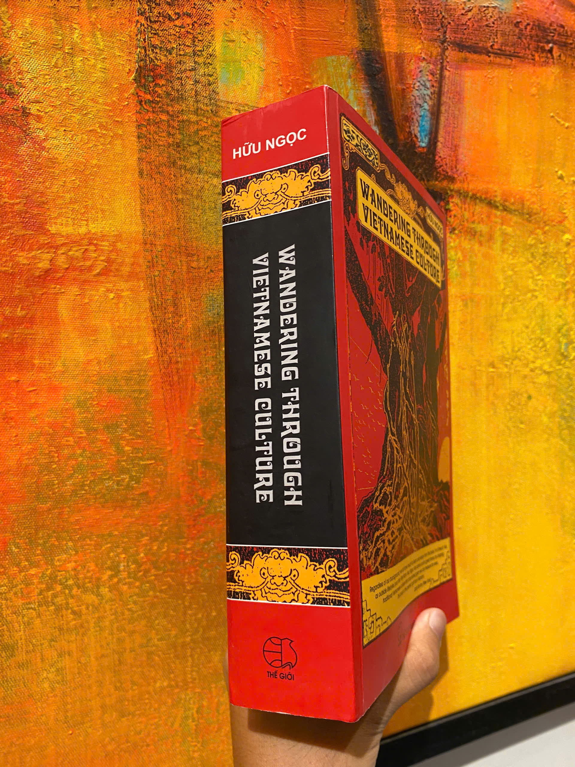 Sách - Wandering Through Vietnamese Culture by Nguyễn Hữu Ngọc  Vietnamese Cultural Book in English