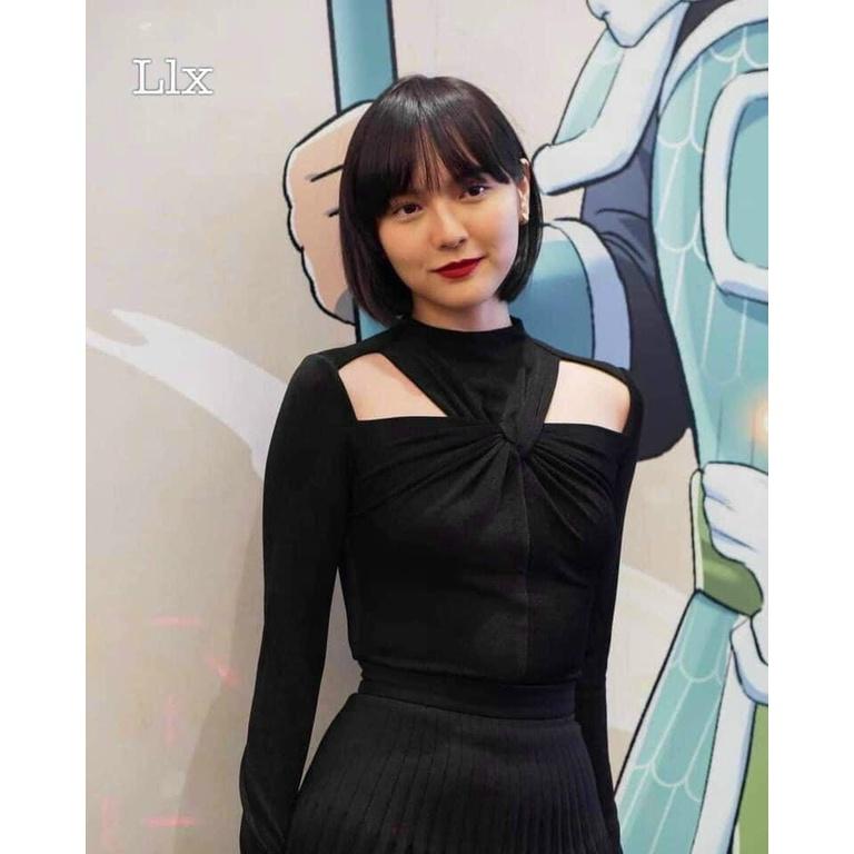 ÁO COTTON XOẮN NGỰC CUT OUT