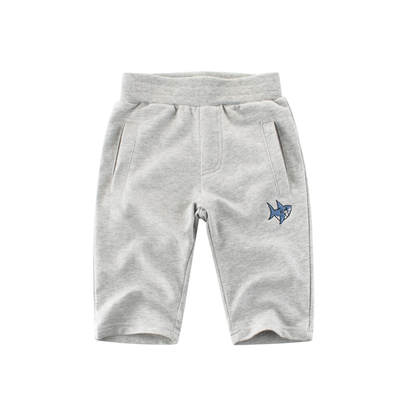 Quần short bé trai TrueKids, quần thun họa tiết thêu cá mập chất cotton hàng xuất