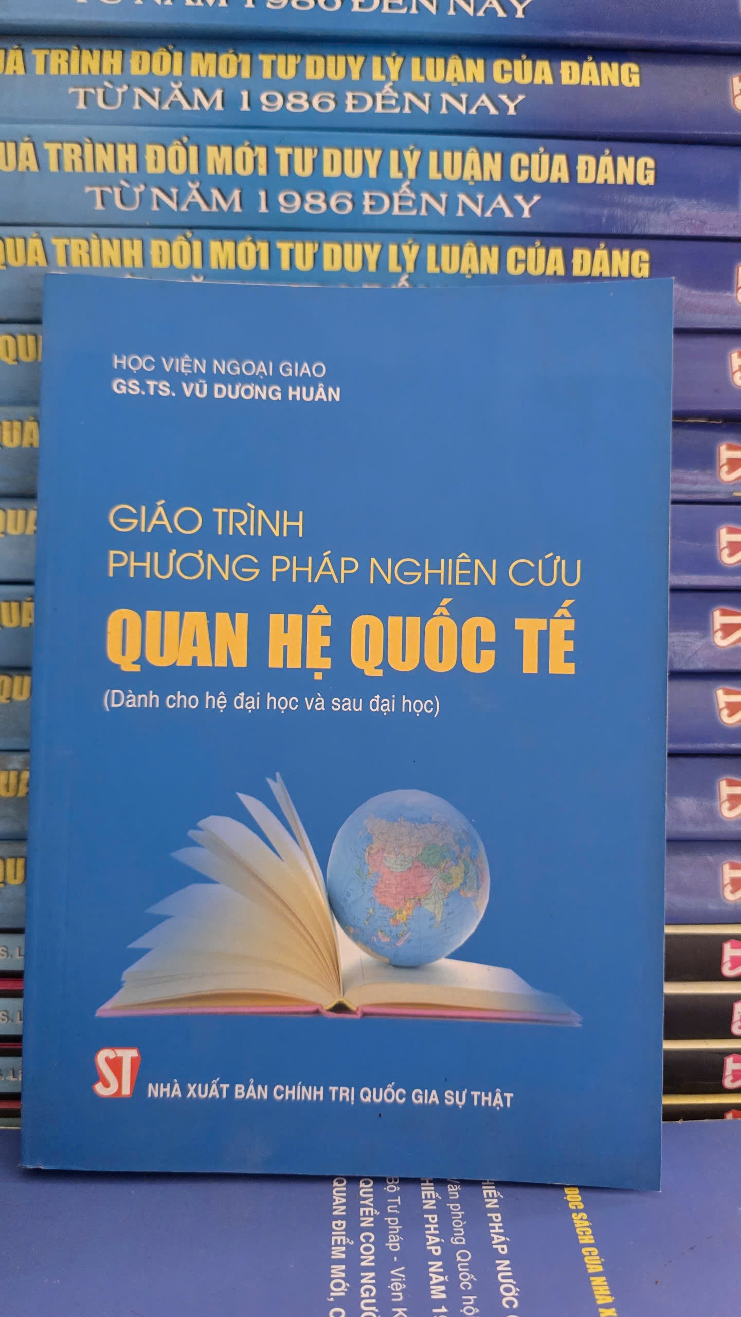 Giáo trình phương pháp nghiên cứu quan hệ quốc tế (Dành cho hệ đại học và sau đại học)