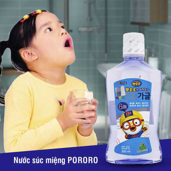 Nước súc miệng trẻ em Pororo vị táo 300ml tăng kèm móc khoá