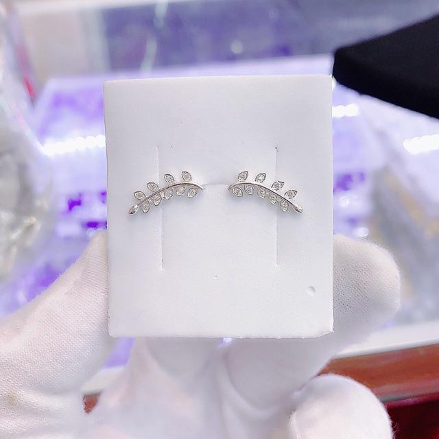 Khuyên tai cành lá oliu ôm vành tai bạc ta