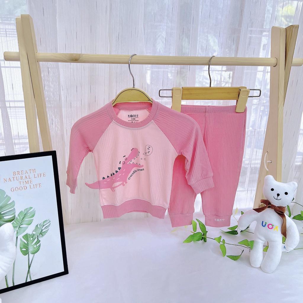 Bộ dài tay bé trai, bé gái Hrnee 3D Modal Organic size cho bé từ 6 tháng đến 4 tuổi