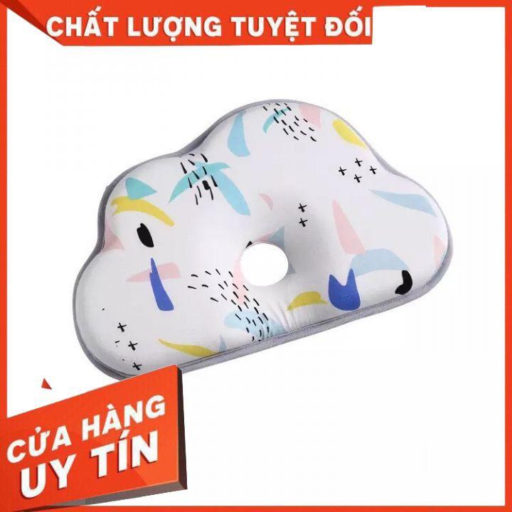 Gối chống bẹp chống lõm chất liệu cao su non cao cấp hình đám mây dễ thương (ngẫu nhiên )