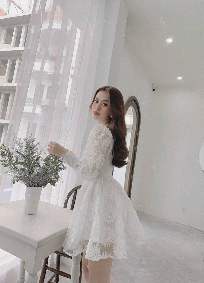 Đầm xòe ren hoa cúc cực xinh NT82300
