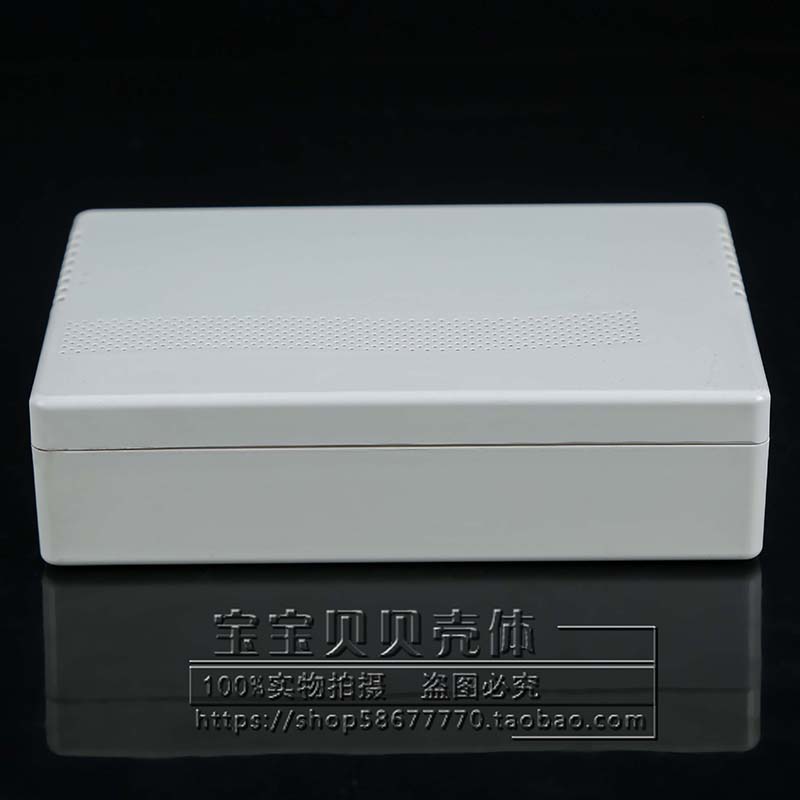 Hộp Nhựa Kỹ Thuật 138x98x35mm