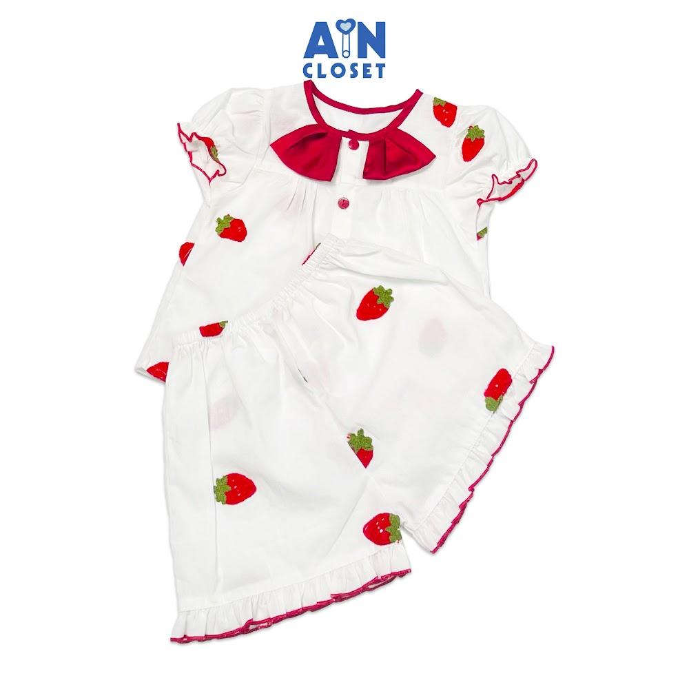 Bộ quần áo ngắn bé gái họa tiết Dâu đỏ thêu cotton - AICDBGDWDB52 - AIN Closet