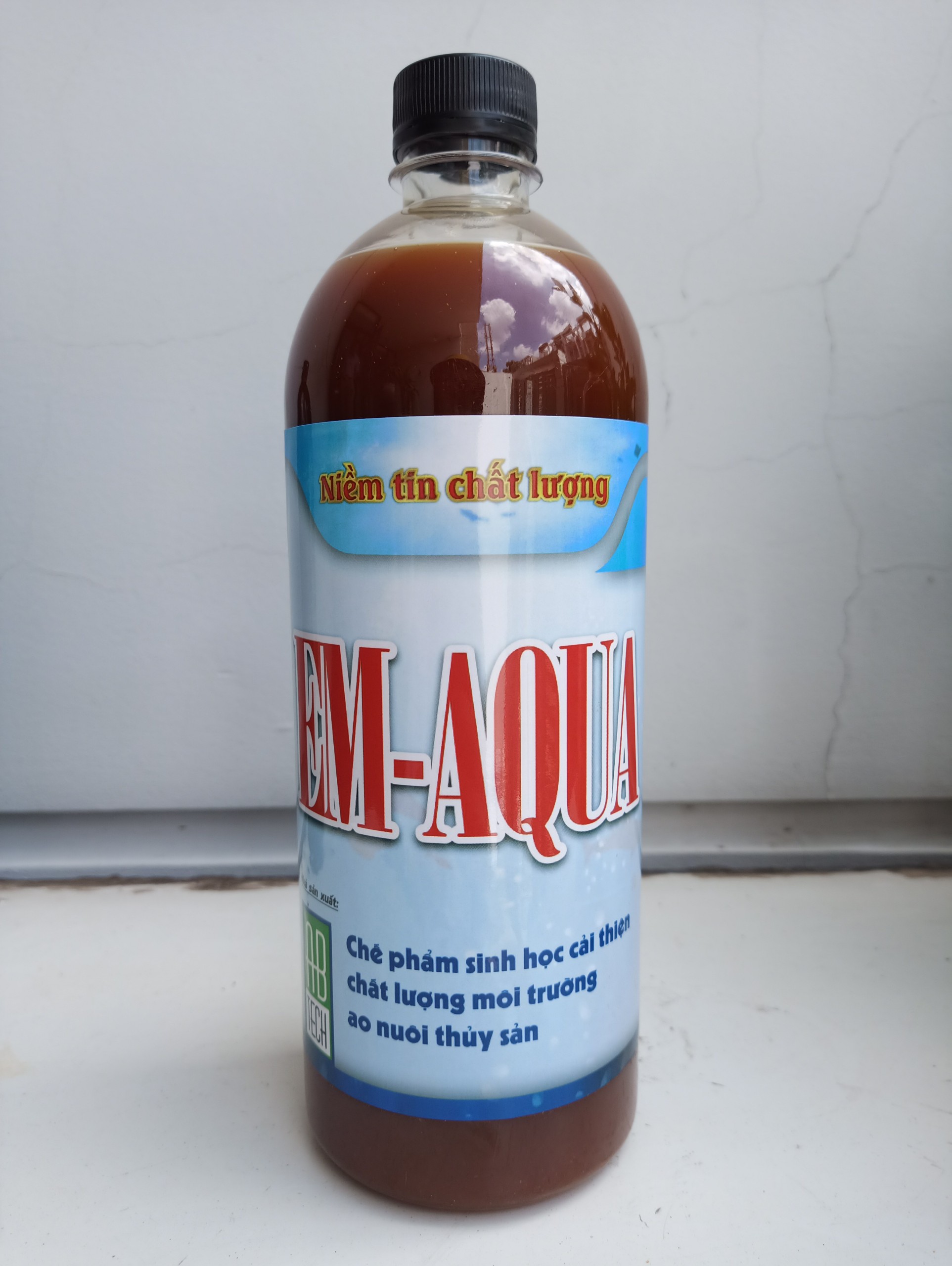 Chế Phẩm Sinh Học EM-AQUA Chuyên Dùng Trong Ao Nuôi Tôm, Cá, Cá Koi
