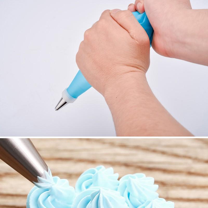 BỘ 24 ĐUÔI BÁNH KEM LÀM BÁNH KEM TẶNG TÚI BƠM KEM SILICONE CAO CẤP - CBDUI24P