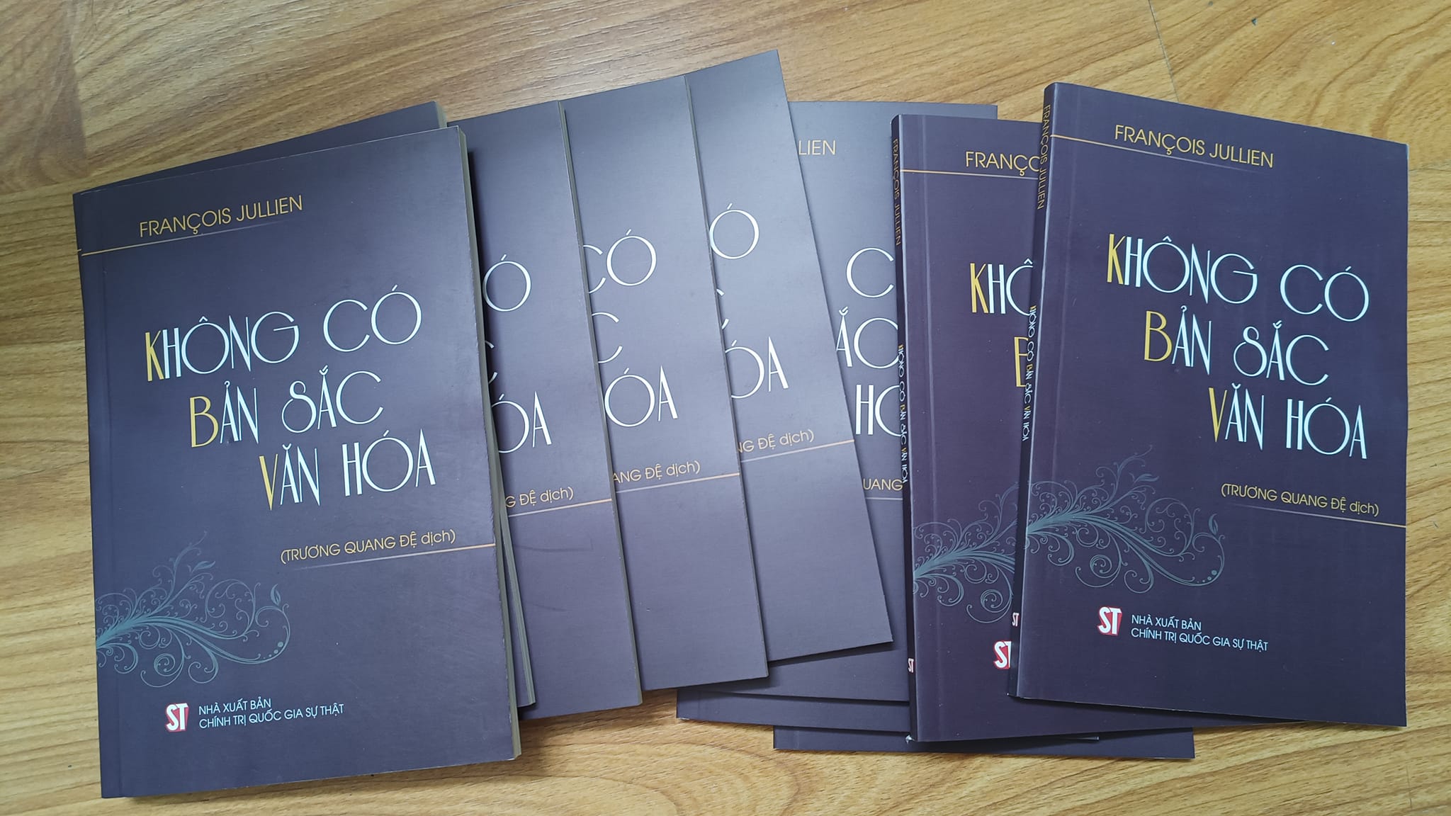 Không Có Bản Sắc Văn Hóa - François Jullien - Trương Quang Đệ dịch - (bìa mềm)