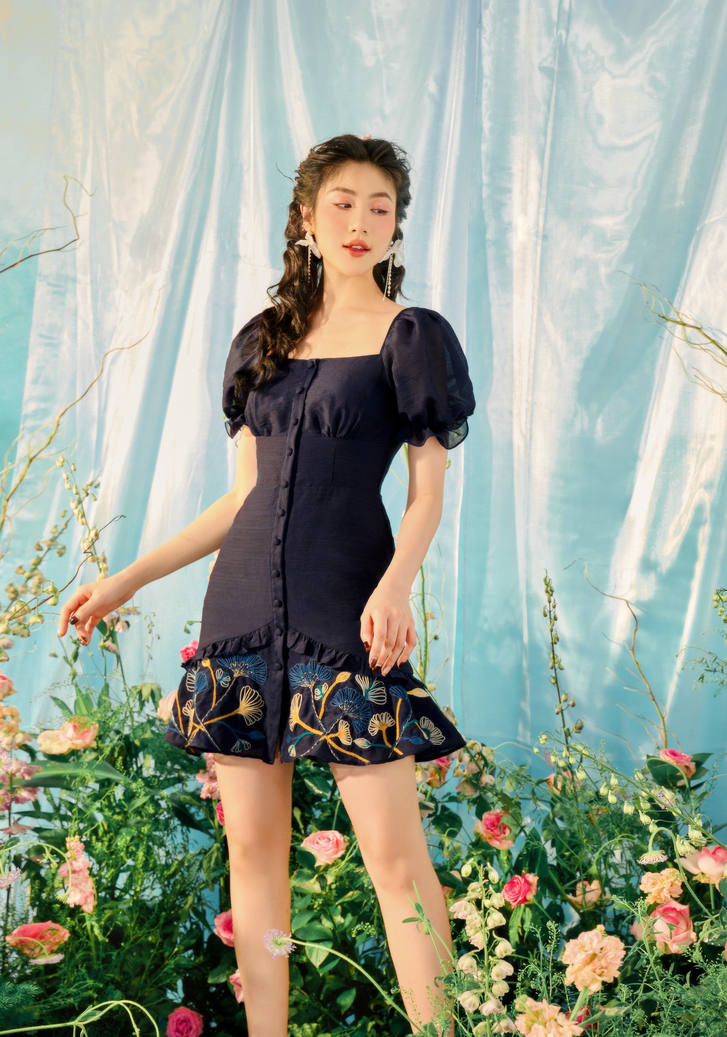OLV - Đầm Sofia Embroidered Dress