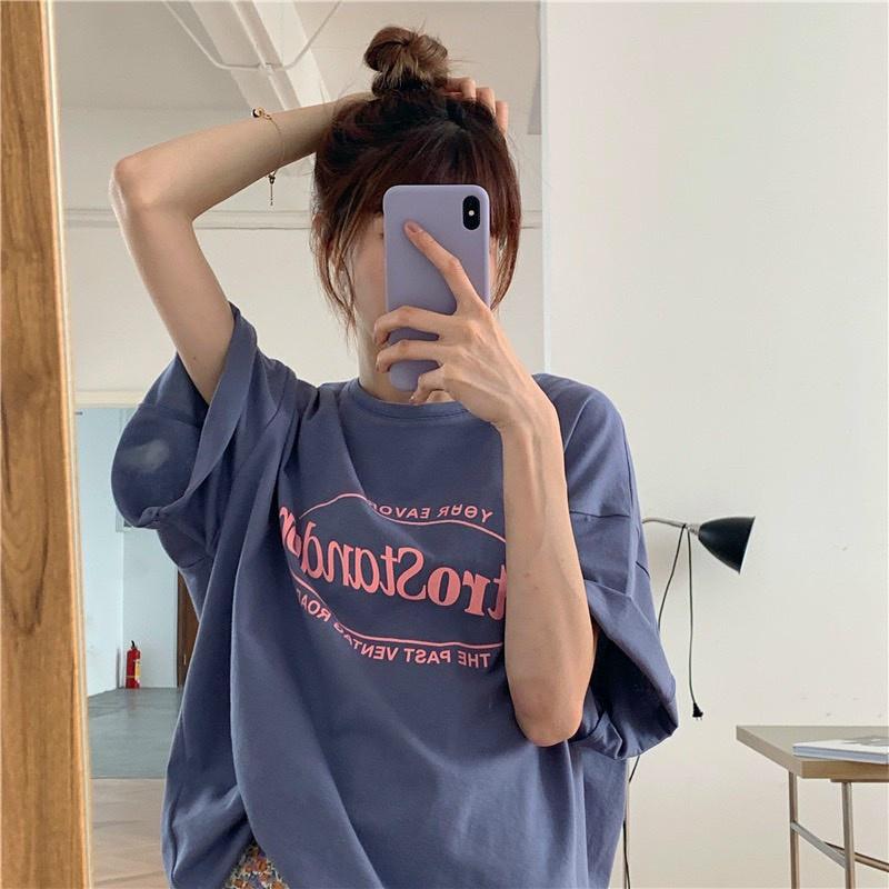 Áo thun nữ tay lỡ form rộng unisex nam nữ mặc đều đẹp in hình phong cách Hàn Quốc AT32