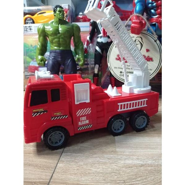đồ chơi Xe cứu hỏa chạy đà tự động cỡ lớn