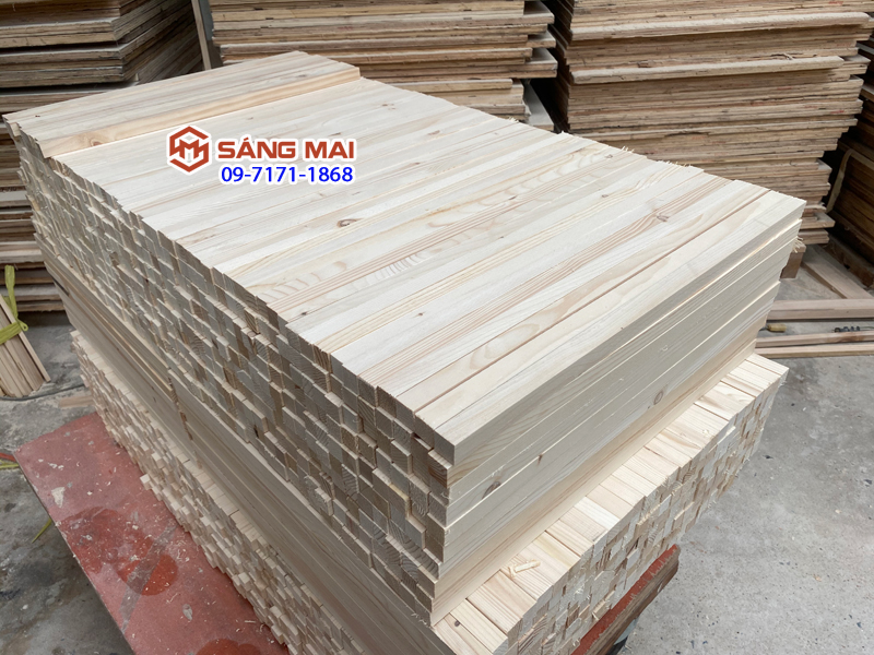 Thanh gỗ thông vuông 2cm x 2cm x dài 80cm + láng mịn 4 mặt