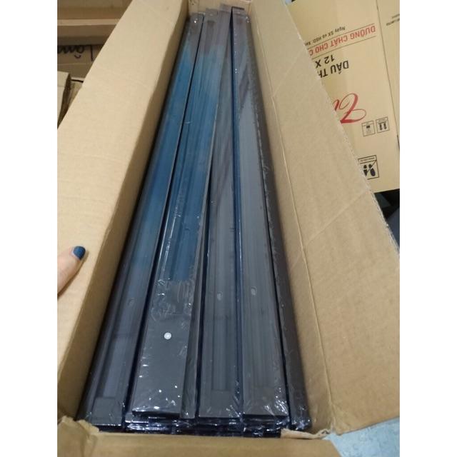 Ray 1m lắp đèn rọi