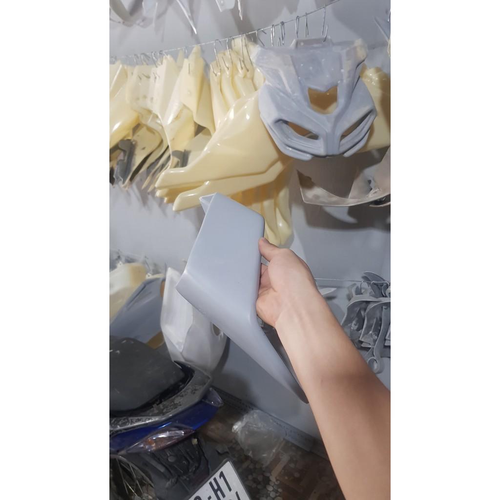 Cánh gió thân dành cho xe R15v3