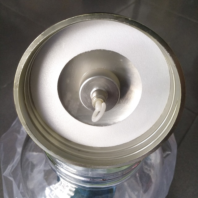 Bình thủy tinh ngâm sâm Phú Hòa dung tích 2 lít , hàng cao cấp. Chiều cao 37.5cm, ngang 14.5cm, đường kính miệng 8cm