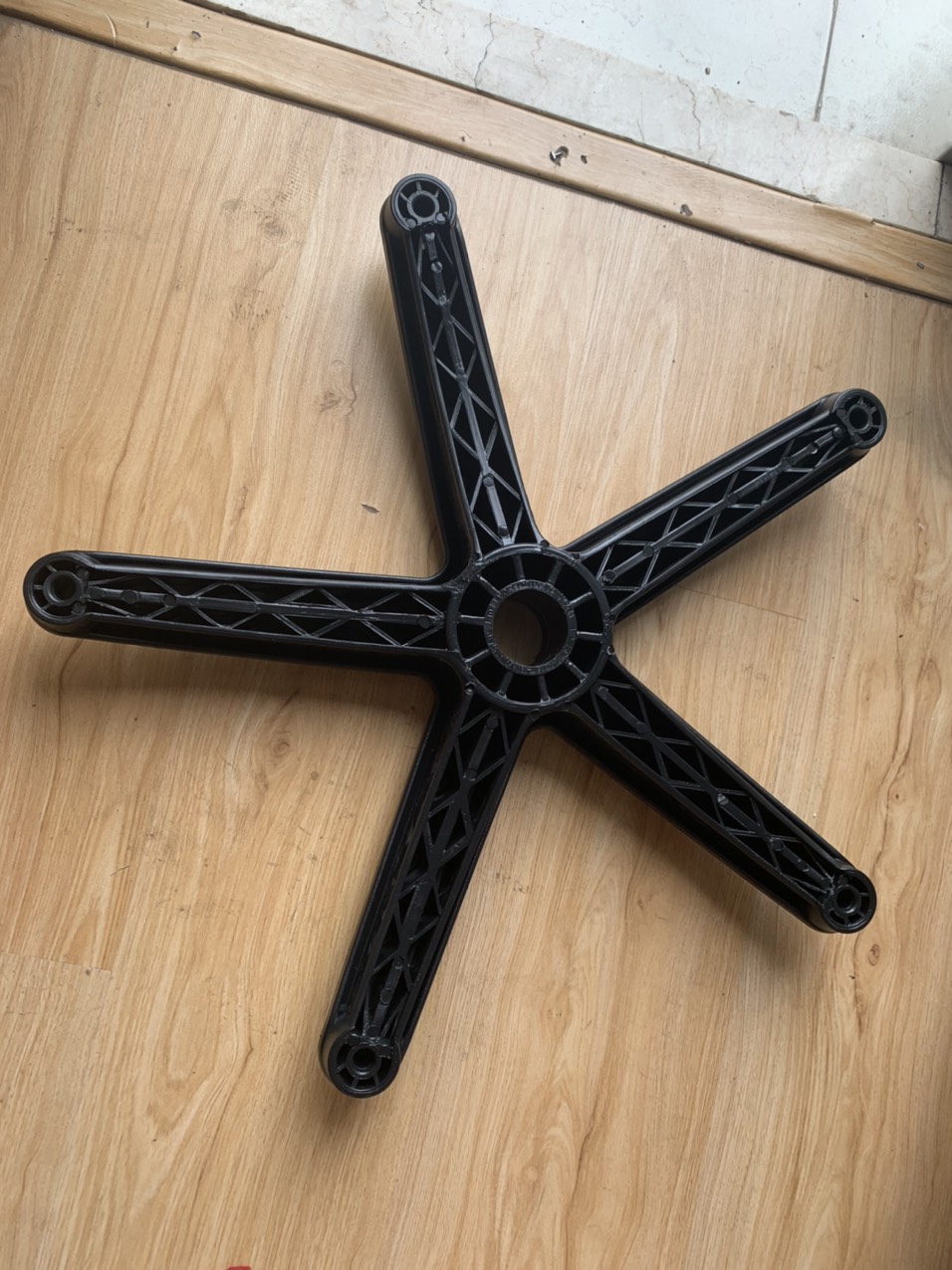 Chân sao ghế xoay văn phòng