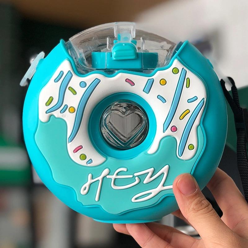 Mới Dễ Thương Cartoo Bánh Rán Bình Nước Cho Sáng Tạo Cho Trẻ Em Silicon Di Động Trẻ Em Cốc Có Ống Hút Sinh Viên Bình Nước Tặng
