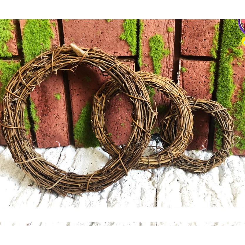 Vòng cỏ bện handmade