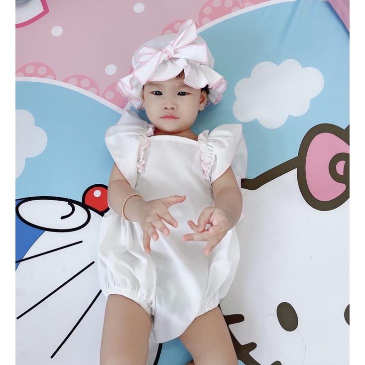 Body Trắng Viền Hồng Kèm Nón Và Giày Cho Bé sơ sinh - 12kg