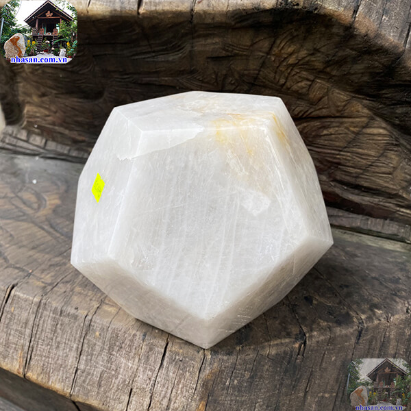 Đá thạch anh 12 mặt chôn móng nhà NHA SAN QC1172 - 5.2 Kg