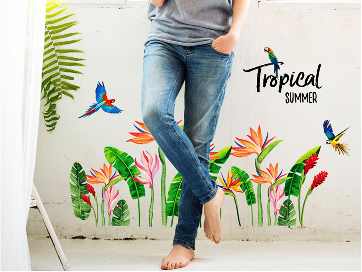 DECAL CHÂN TƯỜNG HOA CHUỐI