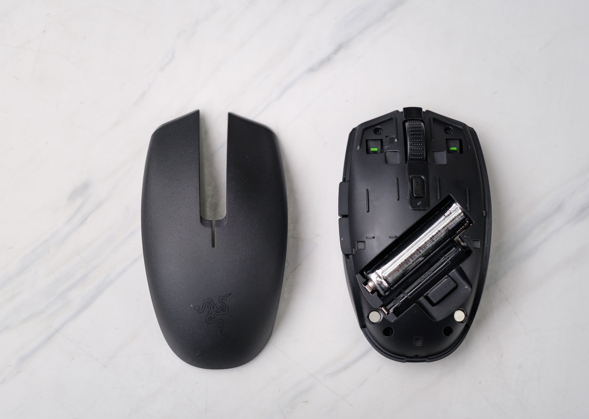 Chuột Gaming không dây Razer Orochi V2 - Hàng chính hãng