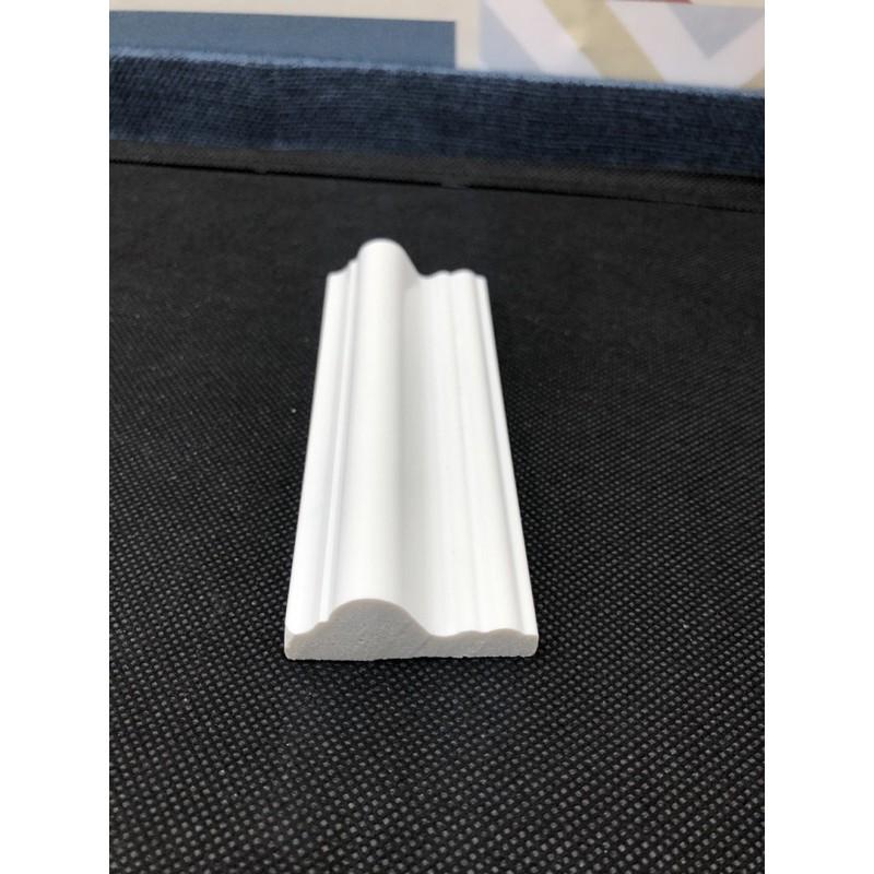 Chỉ nhựa composite bản 4.2cm màu trắng hoàn thiện bề mặt