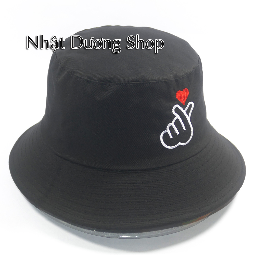 Nón bucket 1 mặt thêu hình bắn tim sành điệu - Chất liệu Cotton cao cấp tạo nên sự thoáng mát