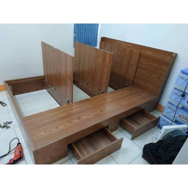 Giường tiện ích